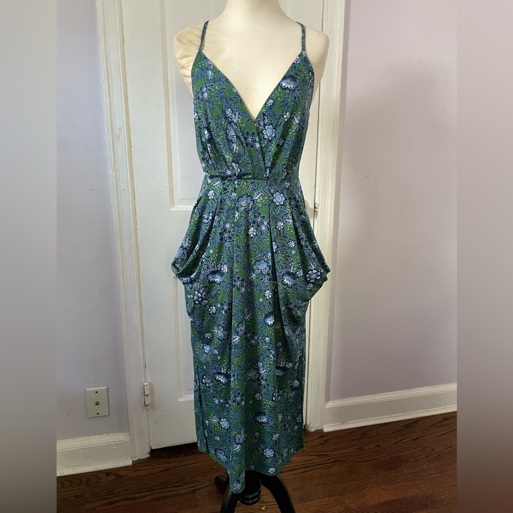 NWT BCBGeneration Green & Blue Floral Dress With Draping At Waist – Size XXS